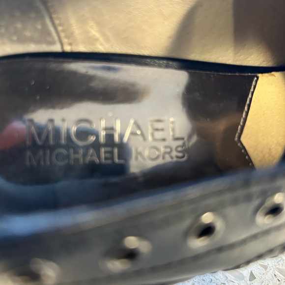Michael Michael Kors Oxfords - Picture 5 of 6